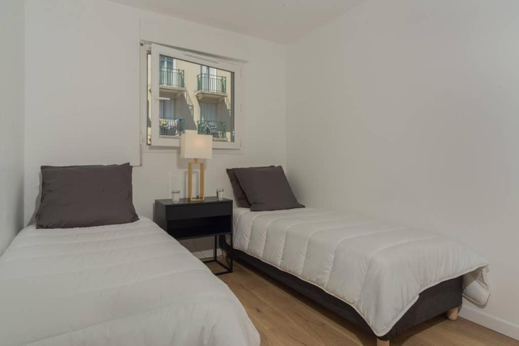 Lovely Apartment Close To A Big Shopping Mall Serris Exterior photo